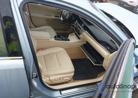 2013 Lexus Es 350 z USA, uszkodzony, nr VIN JTHBK1GG2D2041279